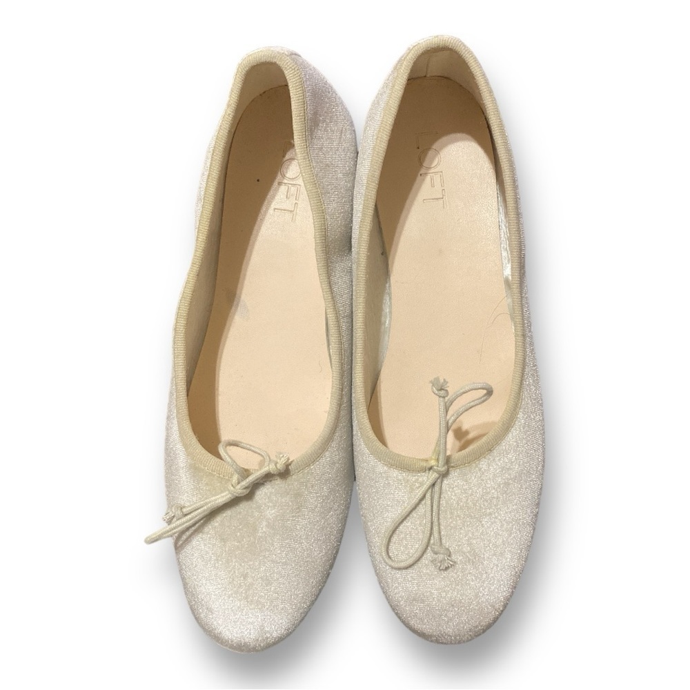 ANNE TAYLOR LOFT Leather Ballet Flats Women’s Size 9.5 M Champagne Gold Dainty